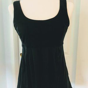 Lululemon 2-Set Black, Gray Yoga Tops 8 M or 10 L